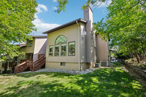 Woodland Dr-S1905-063.jpg