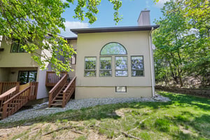Woodland Dr-S1905-064.jpg