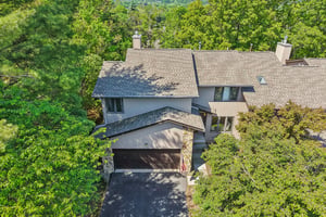 Woodland Dr-S1905-068.jpg
