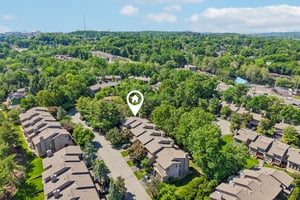 Woodland Dr-S1905-076.jpg