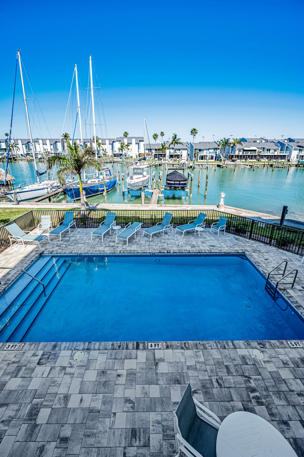 Primary Bedroom Balcony3 View