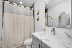 Bathroom3a