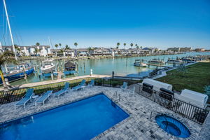 Primary Bedroom Balcony4 View