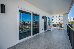 Primary Bedroom Balcony7