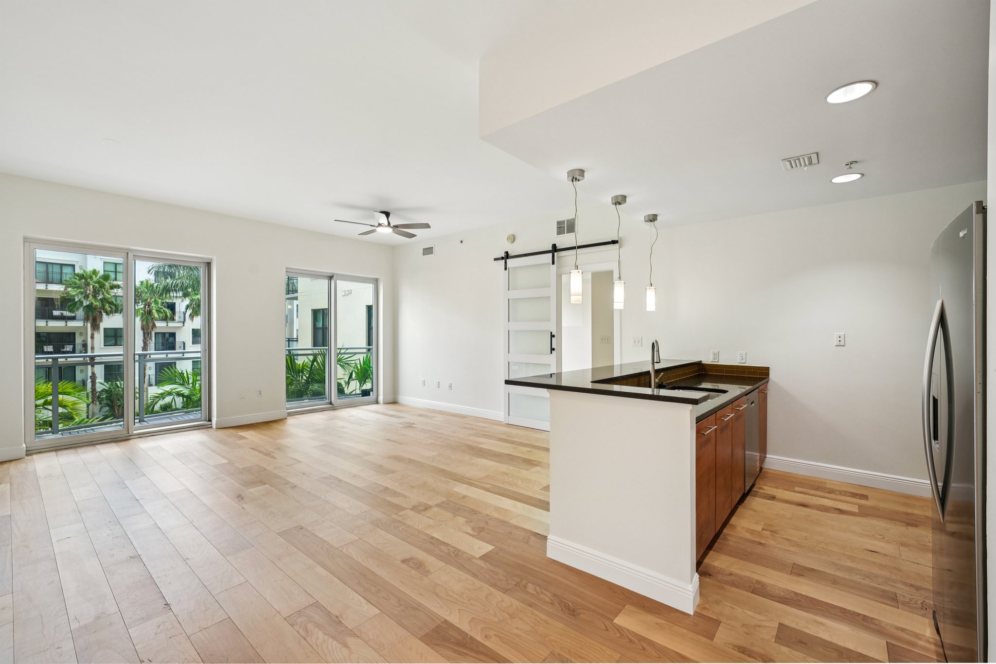 4th Ave S unit 309-S1107-016.jpg