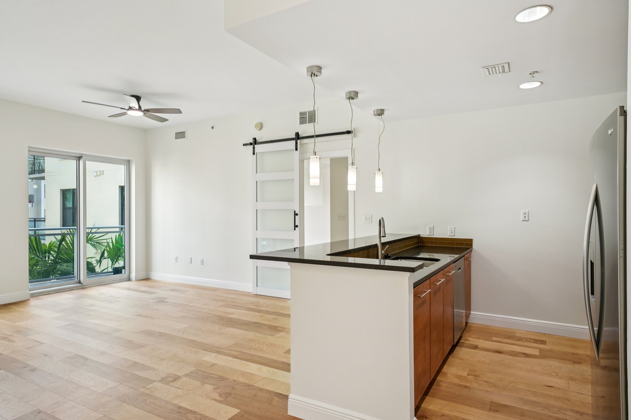 4th Ave S unit 309-S1107-017.jpg