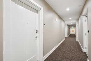 4th Ave S unit 309-S1107-003.jpg