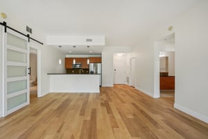 4th Ave S unit 309-S1107-007.jpg
