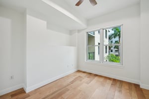 4th Ave S unit 309-S1107-023.jpg