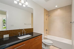 4th Ave S unit 309-S1107-027.jpg