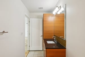 4th Ave S unit 309-S1107-029.jpg