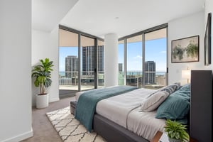 400 Central #2307 - 66 virtually staged.jpeg