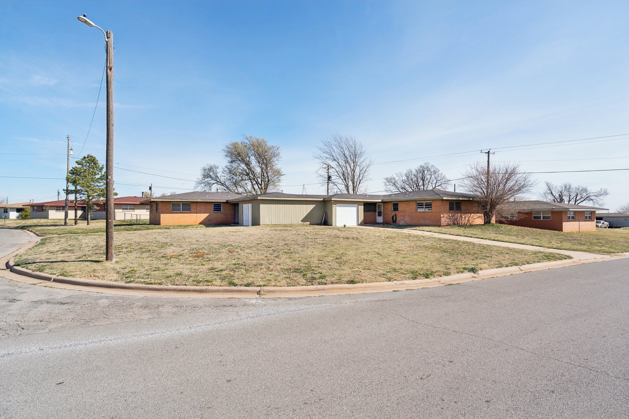 400 Cherokee Trail_001.jpg