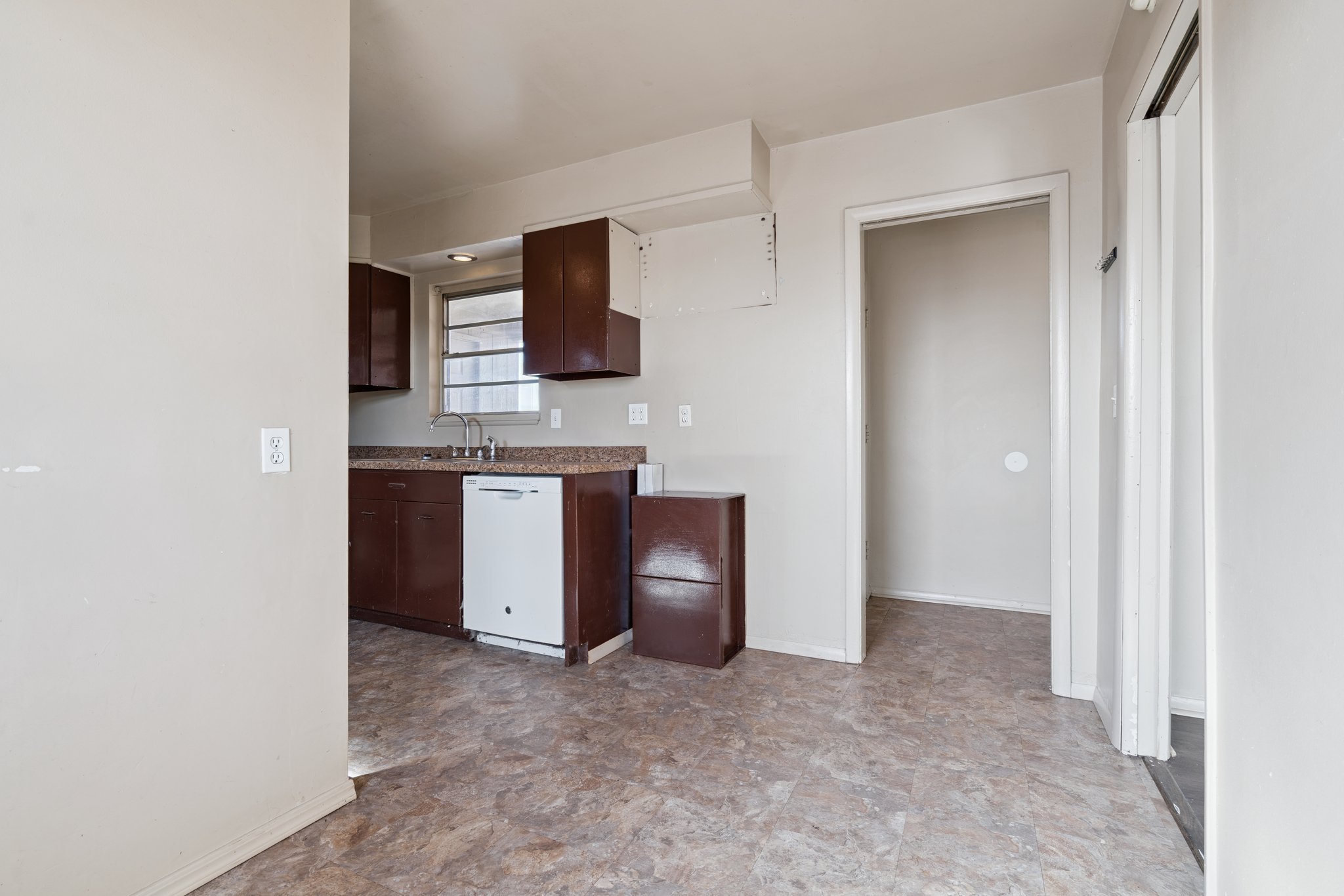 400 Cherokee Trail_016.jpg