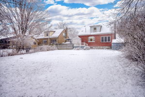  Photo 44