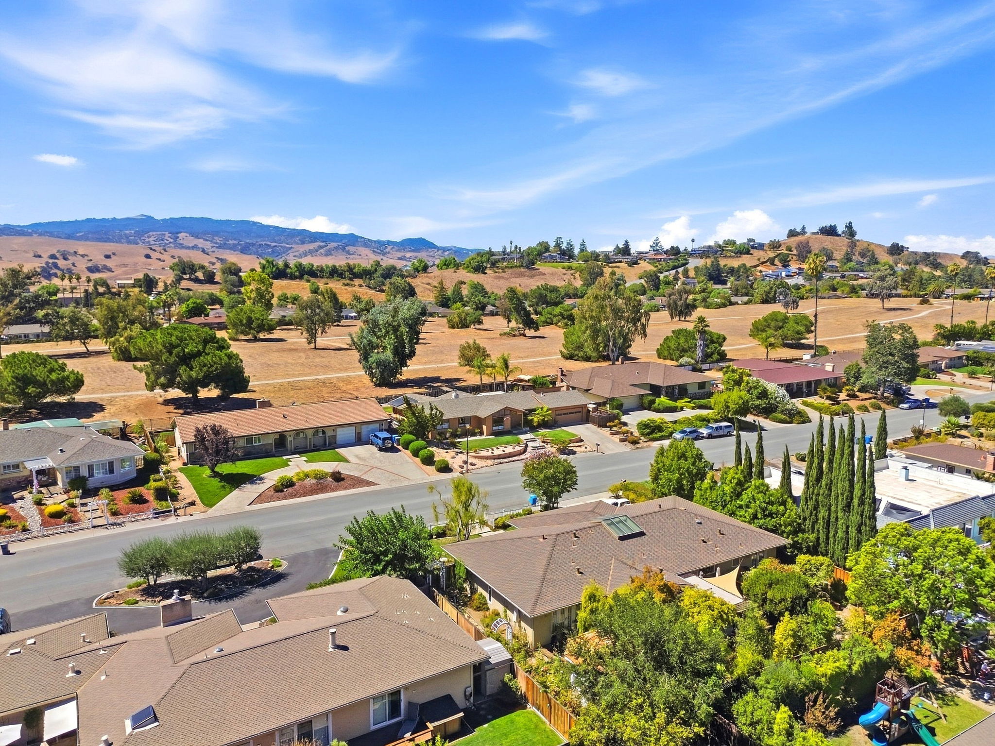 011_F8_AERIAL_400 Donald Dr