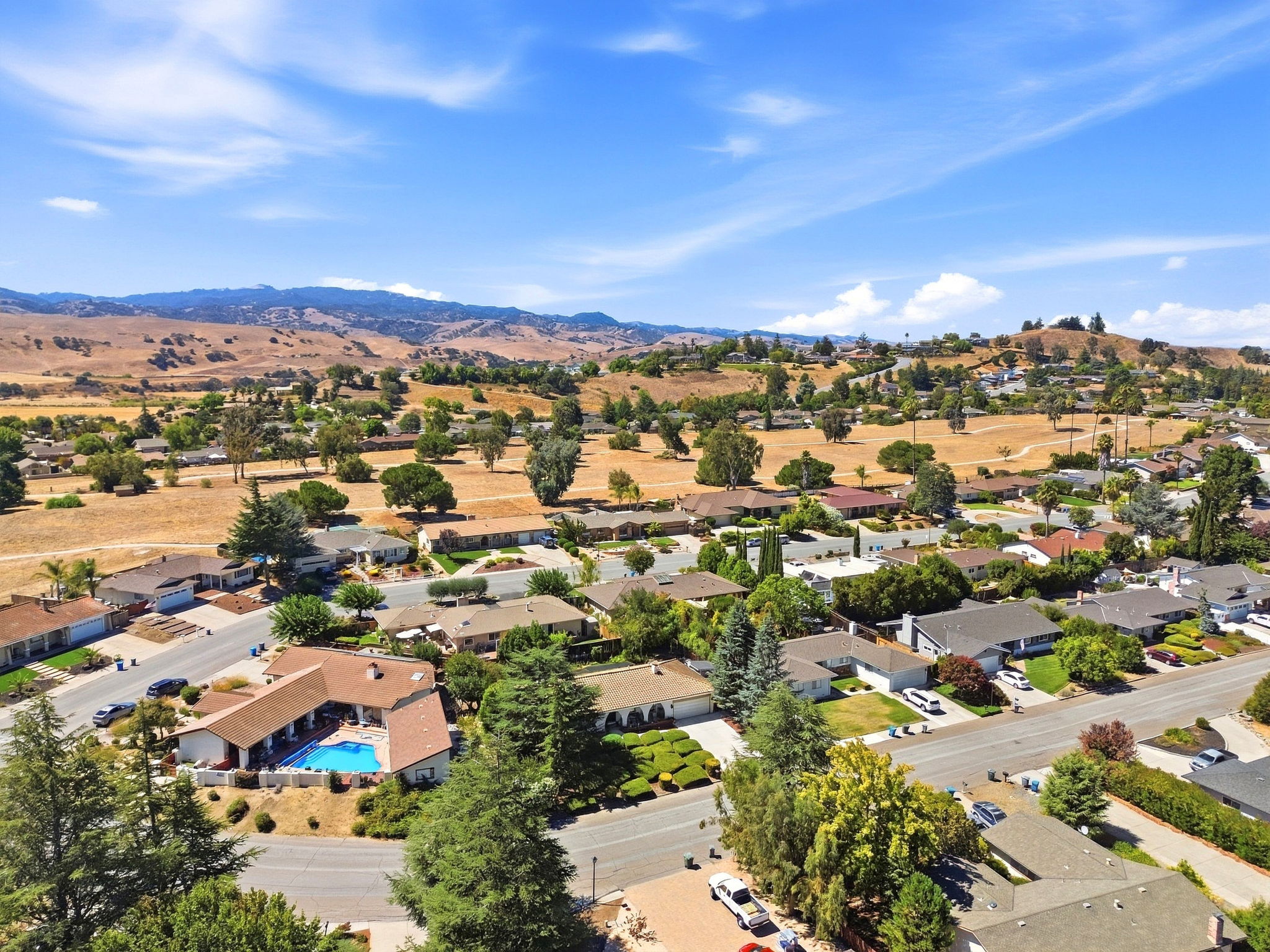 019_F8_AERIAL_400 Donald Dr