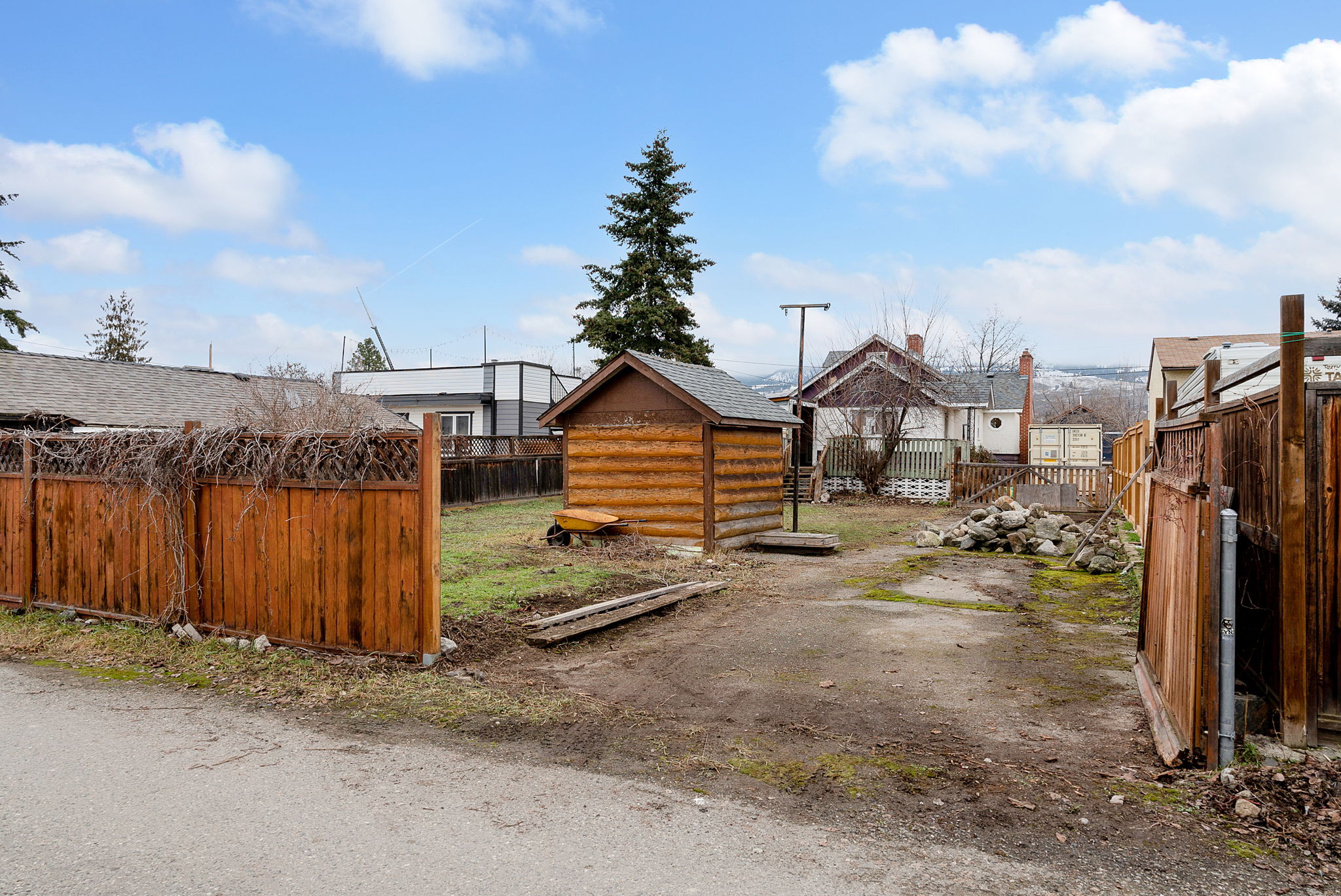  Photo 37