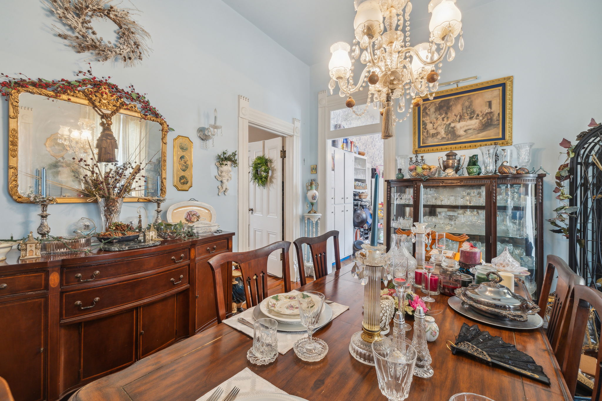 Formal Dining room leading to kitchen