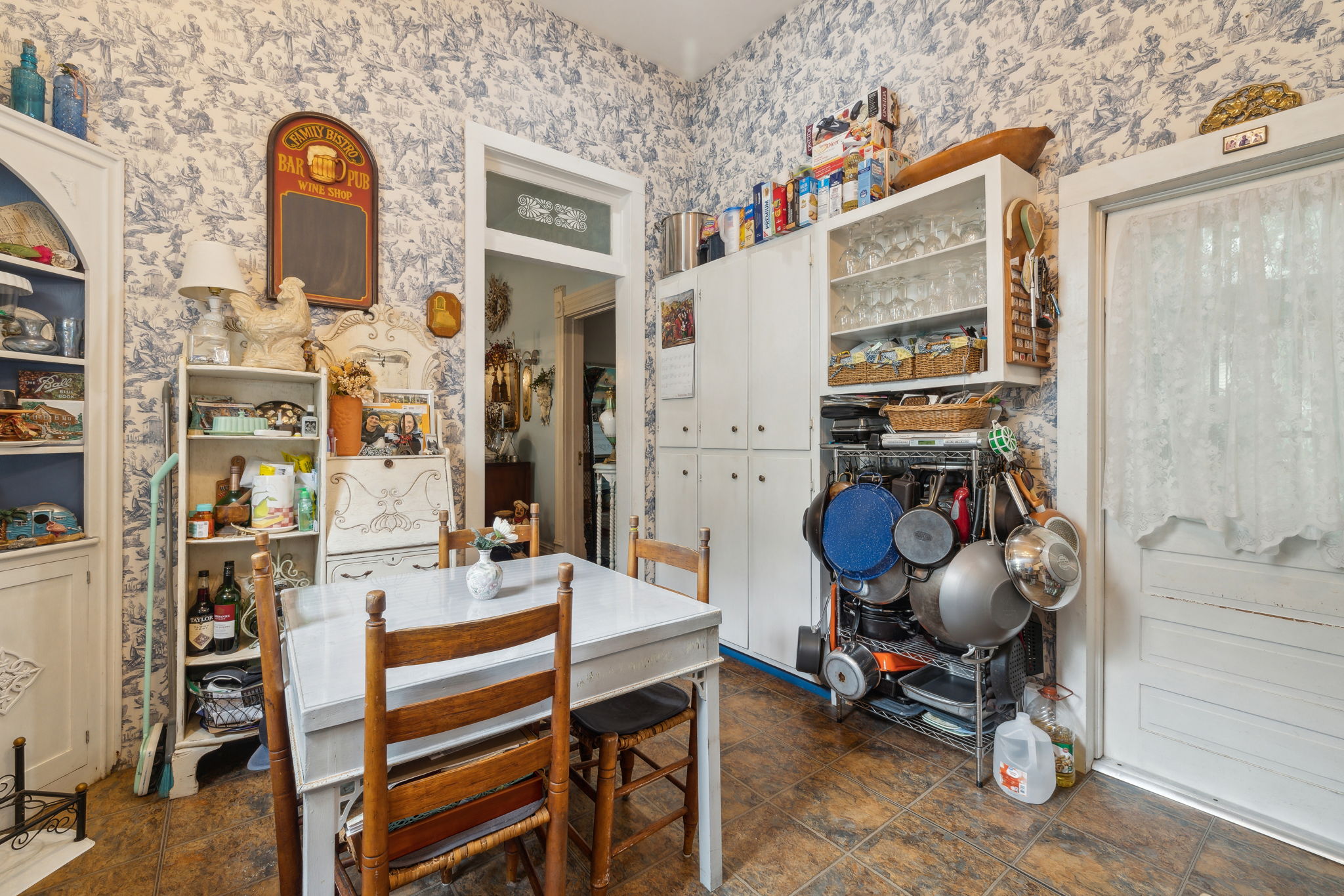 Kitchen leading to Sunroom