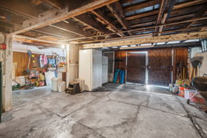 Detached garage and workshop