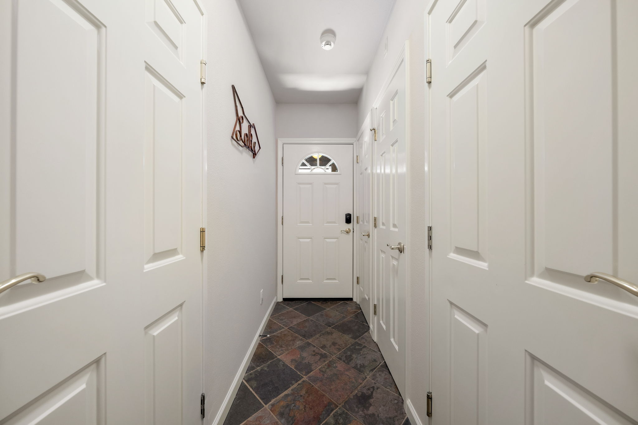  Photo 47