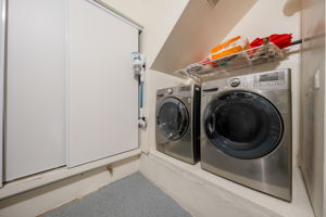  Photo 49