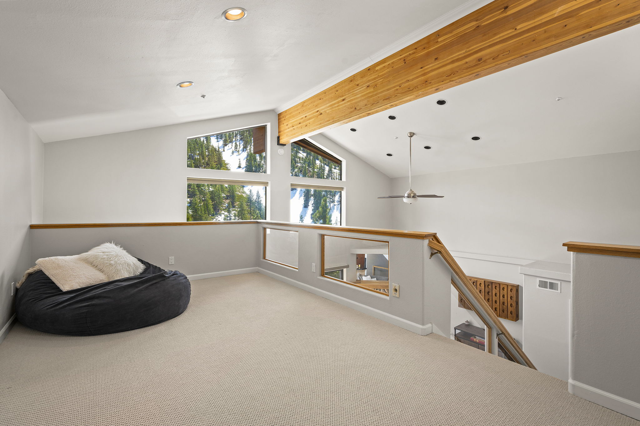 Loft for extra sleeping or office area
