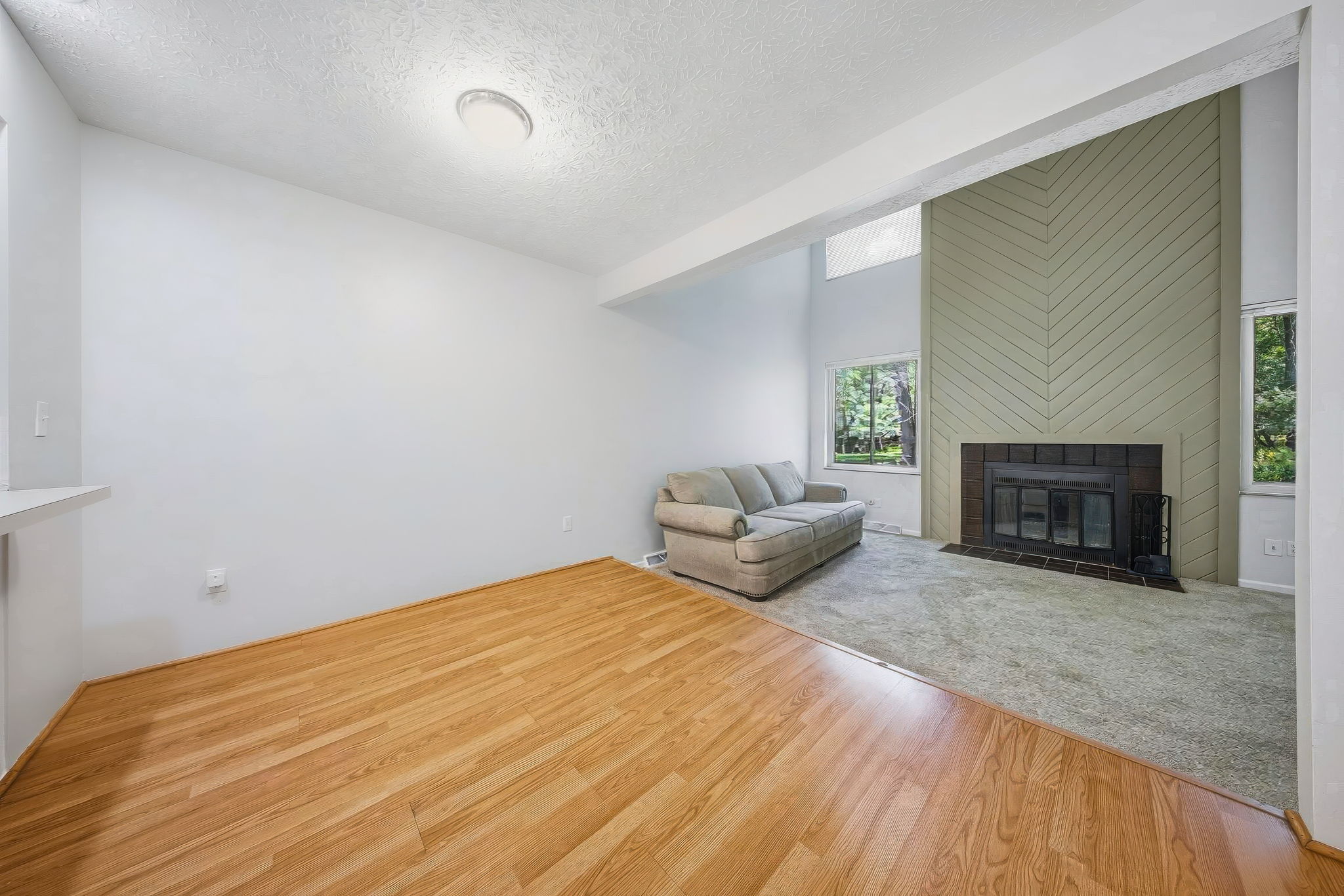 A.R. - 400 Fenway Rd, Columbus-19
