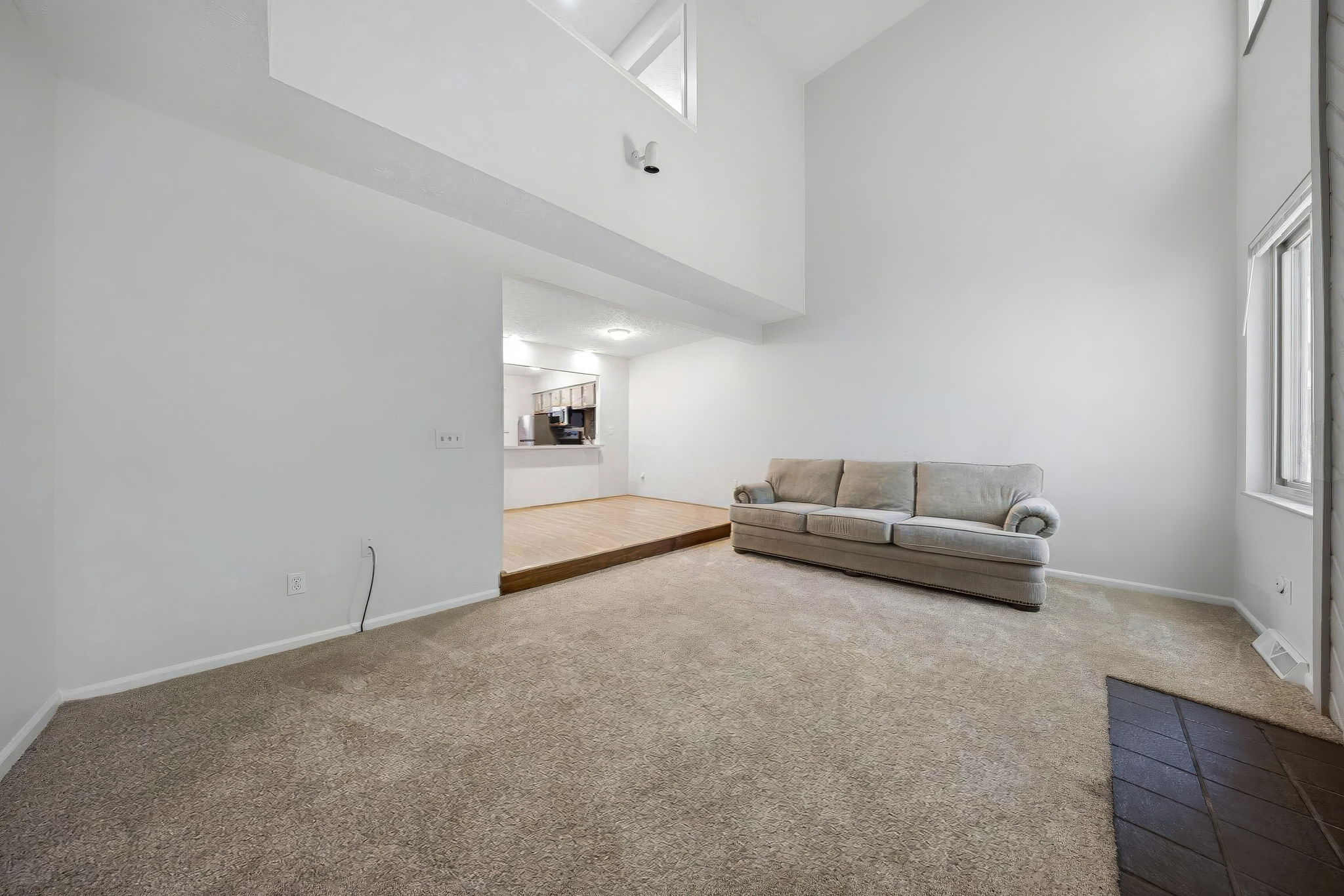 A.R. - 400 Fenway Rd, Columbus-24