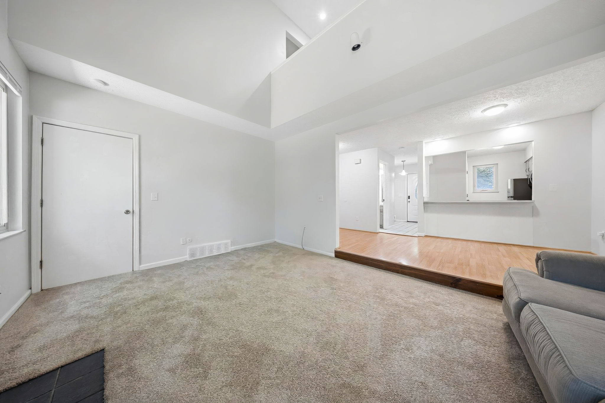 A.R. - 400 Fenway Rd, Columbus-25