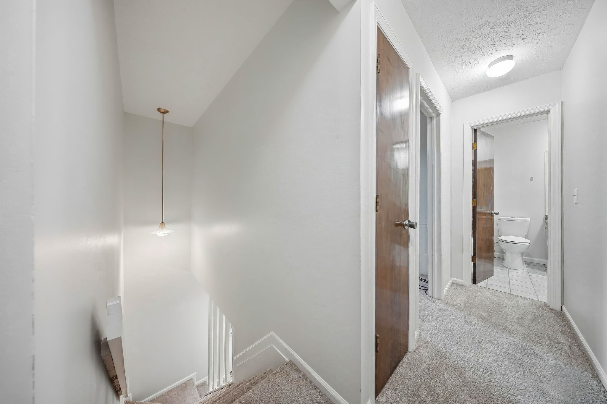 A.R. - 400 Fenway Rd, Columbus-27