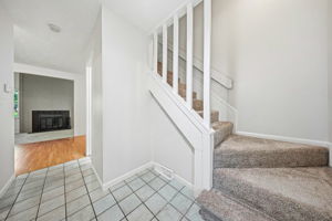 A.R. - 400 Fenway Rd, Columbus-9