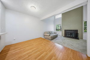A.R. - 400 Fenway Rd, Columbus-19