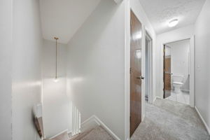 A.R. - 400 Fenway Rd, Columbus-27