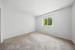 A.R. - 400 Fenway Rd, Columbus-28