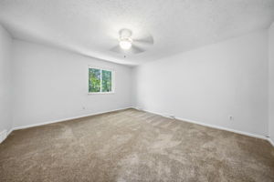 A.R. - 400 Fenway Rd, Columbus-32