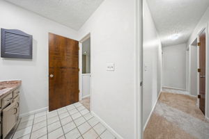 A.R. - 400 Fenway Rd, Columbus-38