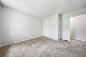 A.R. - 400 Fenway Rd, Columbus-41