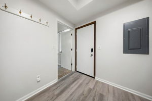 A.R. - 400 Fenway Rd, Columbus-53