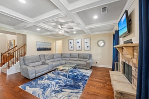 Guildhouse Dr-S1906-013.jpg