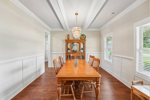 Guildhouse Dr-S1906-018.jpg