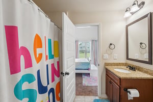 Guildhouse Dr-S1906-047.jpg
