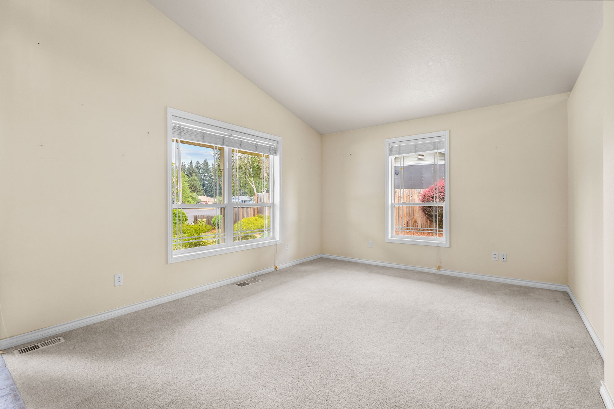 400 Hickory CT6