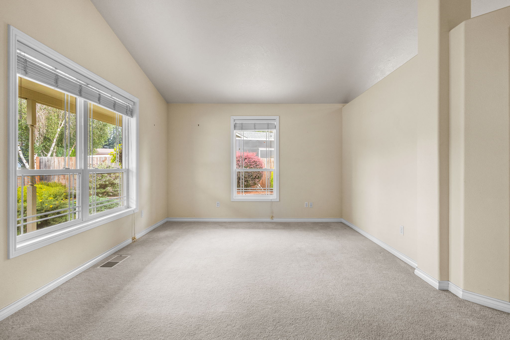 400 Hickory CT5