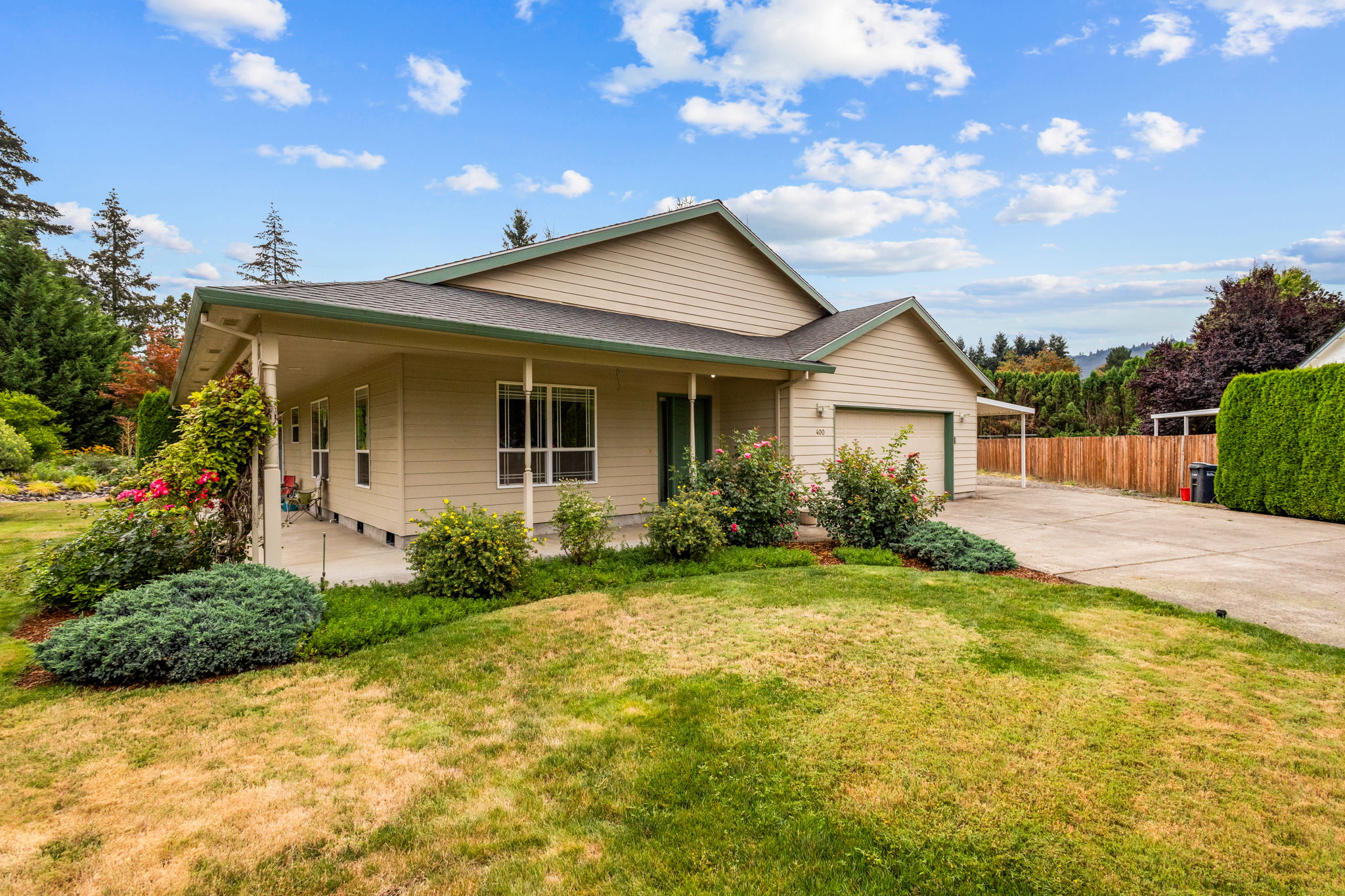 400 Hickory CT3
