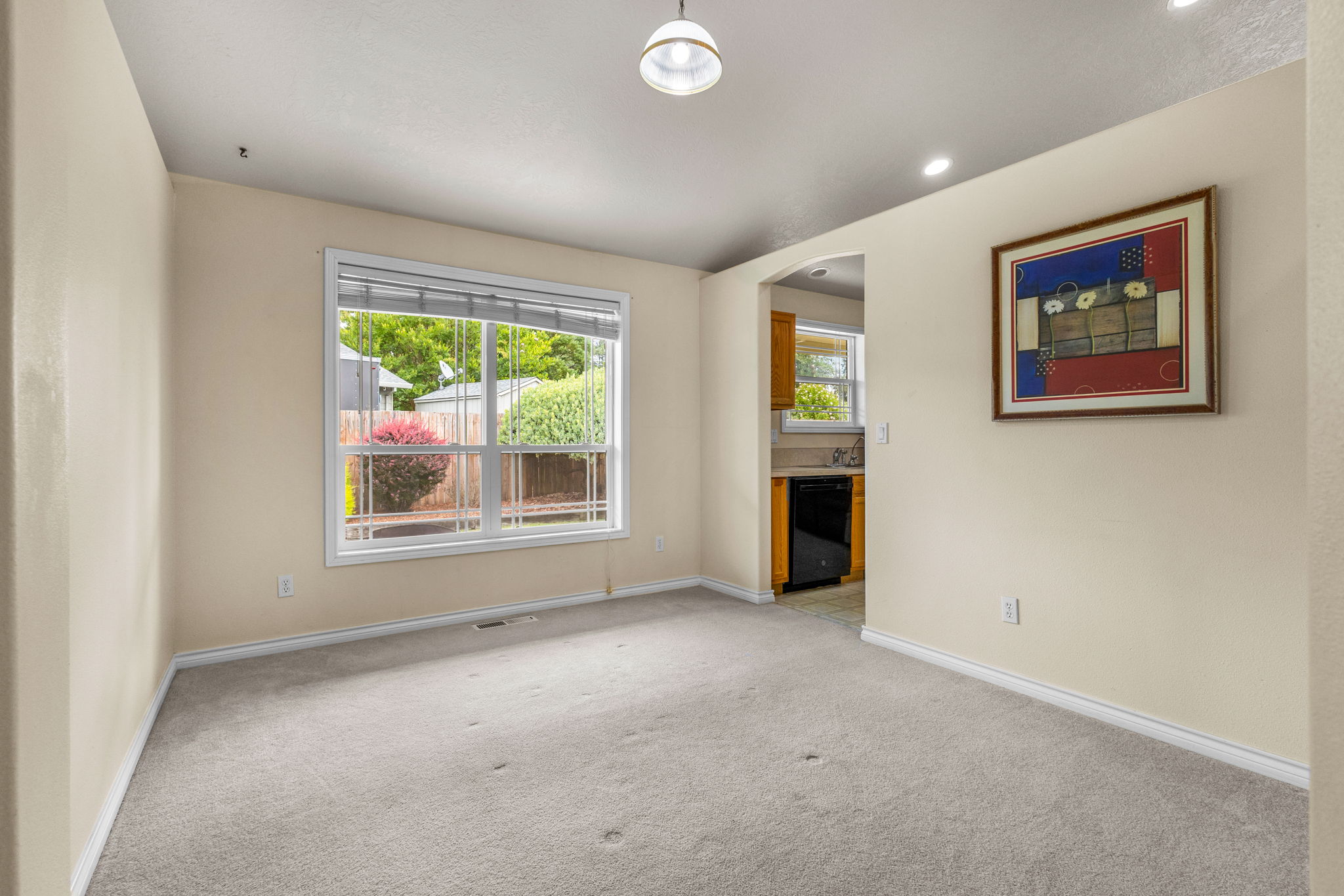 400 Hickory CT8