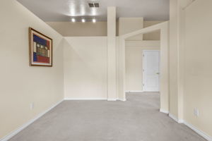 400 Hickory CT10