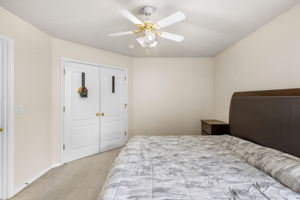 400 Hickory CT24
