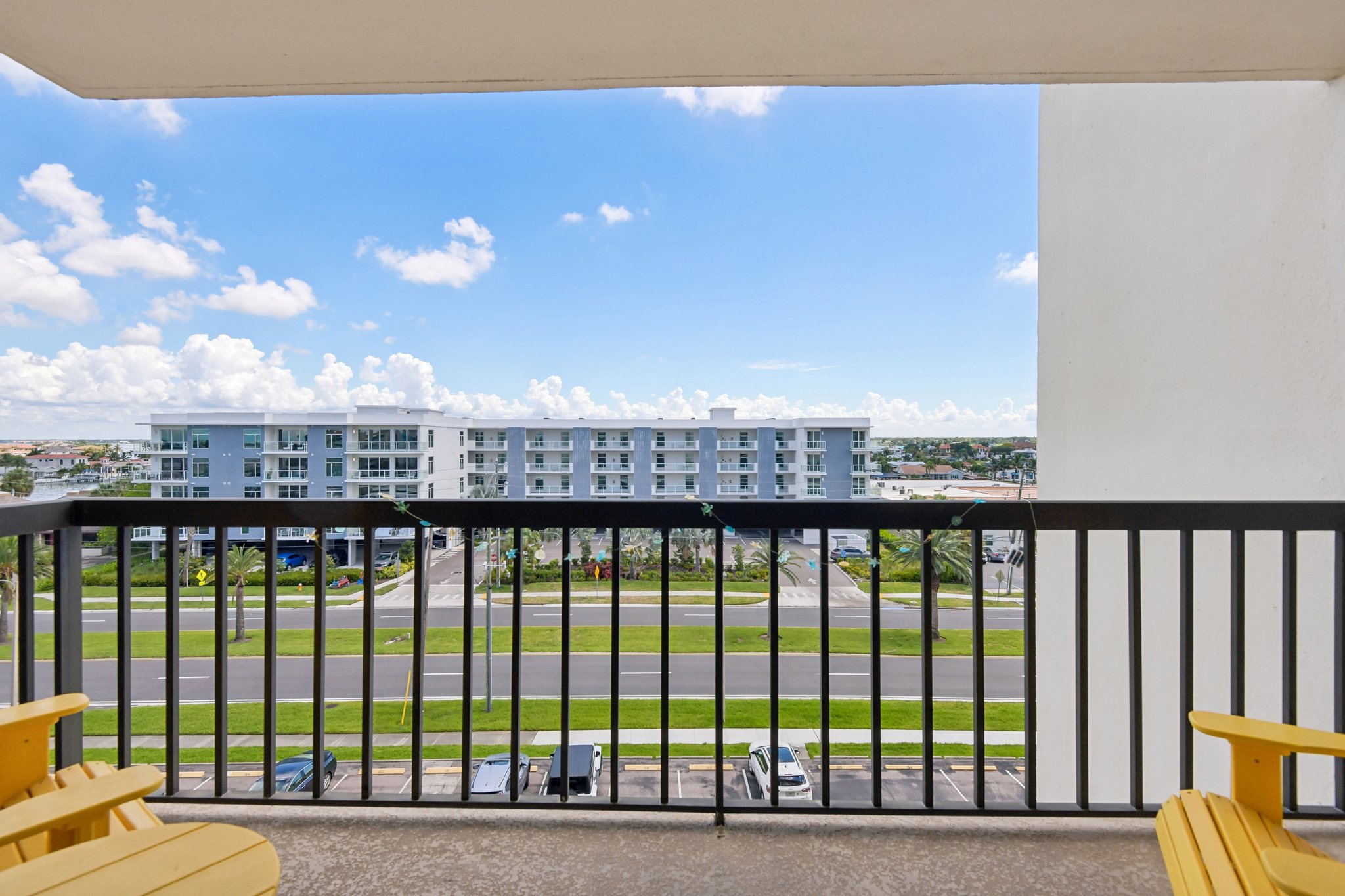 Island Way 509-S1009-026.jpg